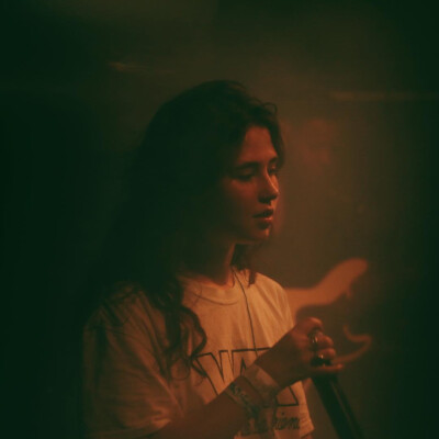 Clairo
