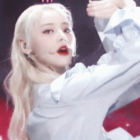 Jinsoul 郑真率｜沈妤