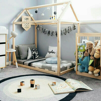 给大家推荐一款儿童床
Ins风北欧现代实木儿童床，特别的梦幻，环保原材料，宝妈可以放心选择哟