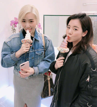 Tiffany&Sunny LA