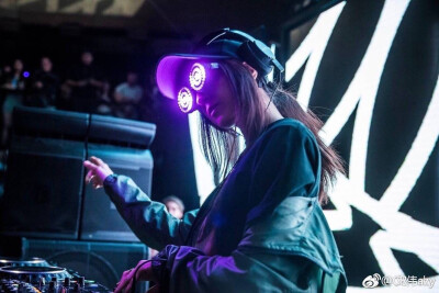 DJ Rezz