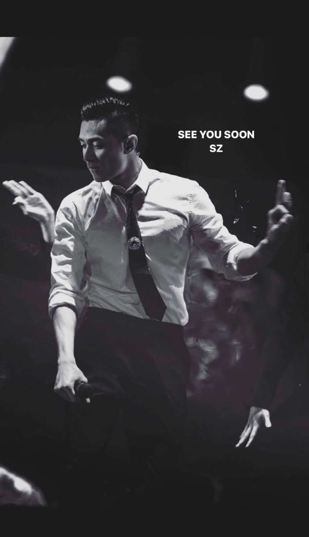 把收藏的周柏豪壁纸都整理出来分享给大家啦！只分享好的