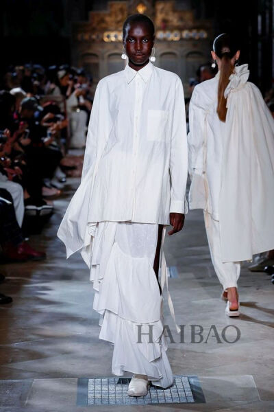 Uma Wang 2019春夏女装系列