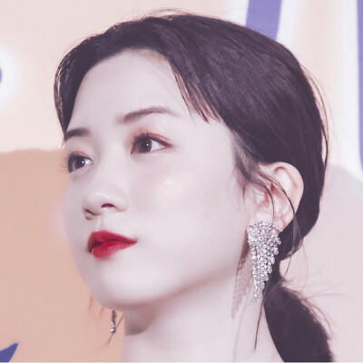 永野芽郁
二传注明dt杨启乐