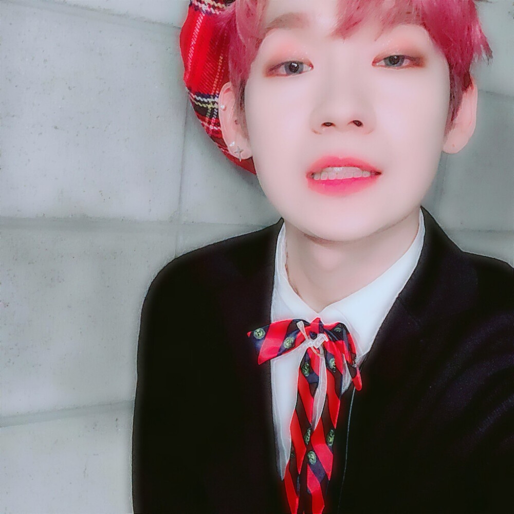 jbj95高田健太78自调拿图收藏点赞