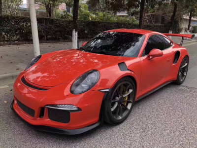 17年保时捷GT3RS，强迫症患者快来！