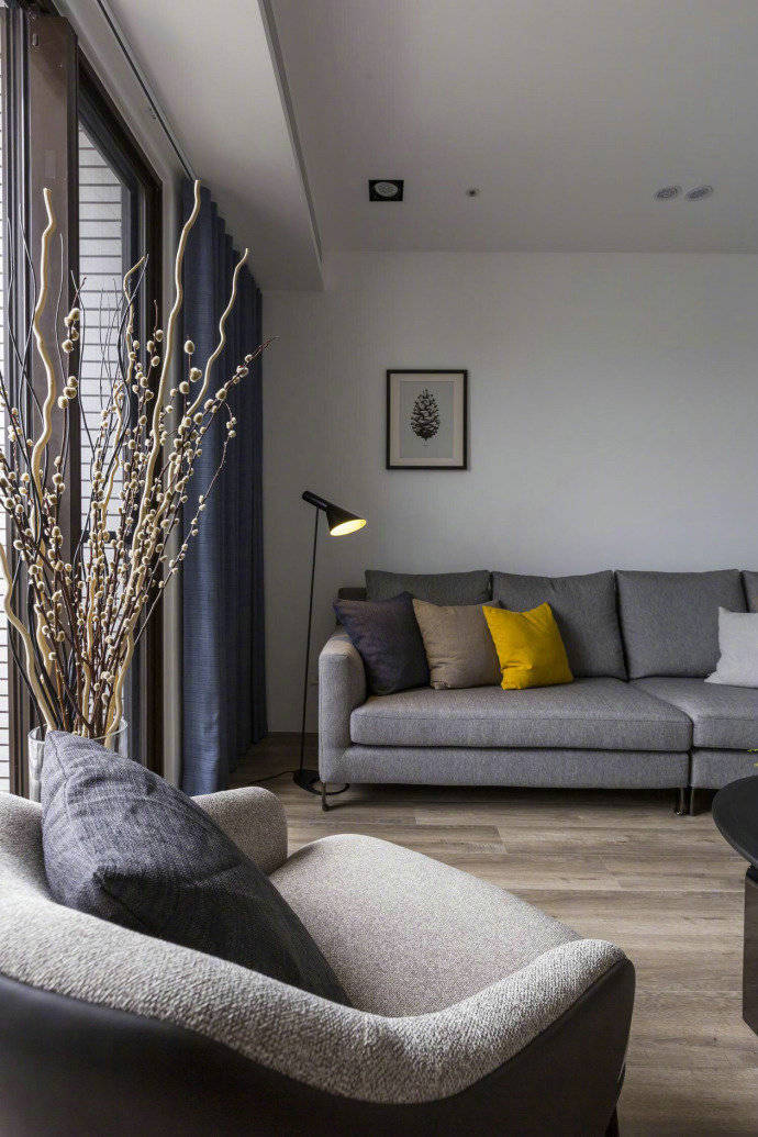 现代简约风简洁大方