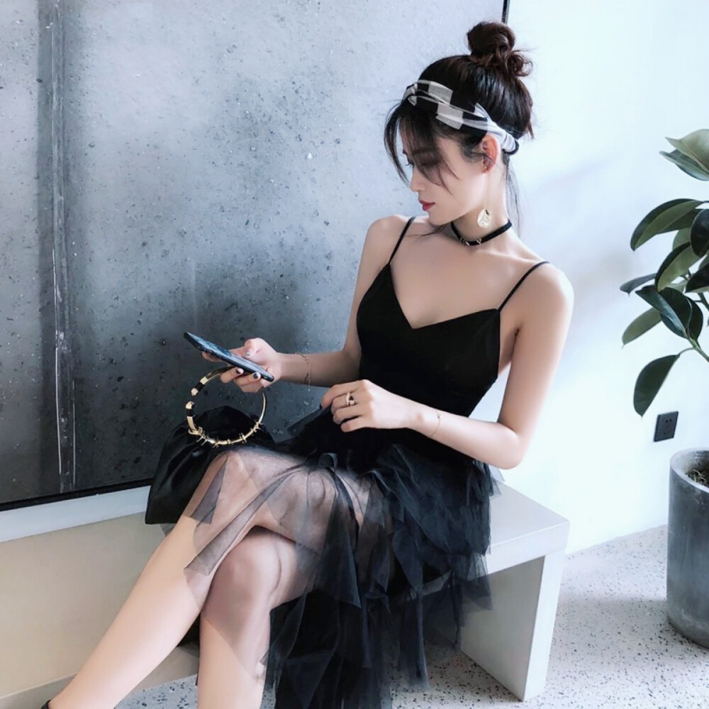 野洵 长腿女头
喜收藏 禁二传。