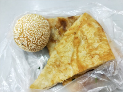 酱香饼+麻团