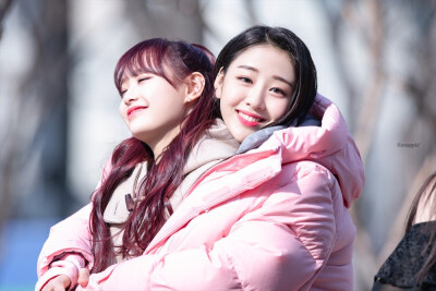 Yves&chuu