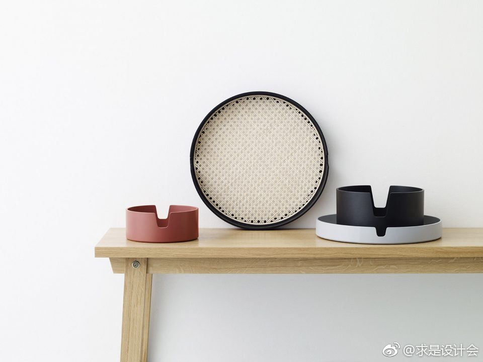 沙龙托盘，丹麦 / Simon Legald for Normann Copenhagen。#求是爱设计#