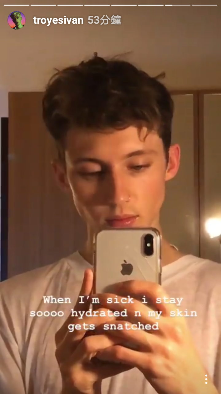 戳爷 troye sivan 特洛耶希文 近期 自截 ins [杨晋戈]