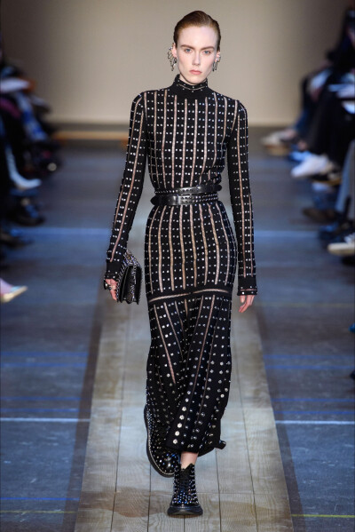 Alexander McQueen（亚历山大·麦昆）2019秋冬高级成衣发布秀