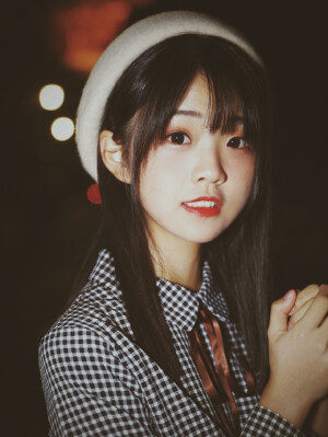 AKB48 TeamSH一期生管天天    自调色