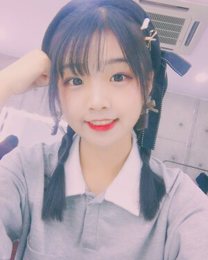 AKB48 TeamSH一期生管天天    自调色