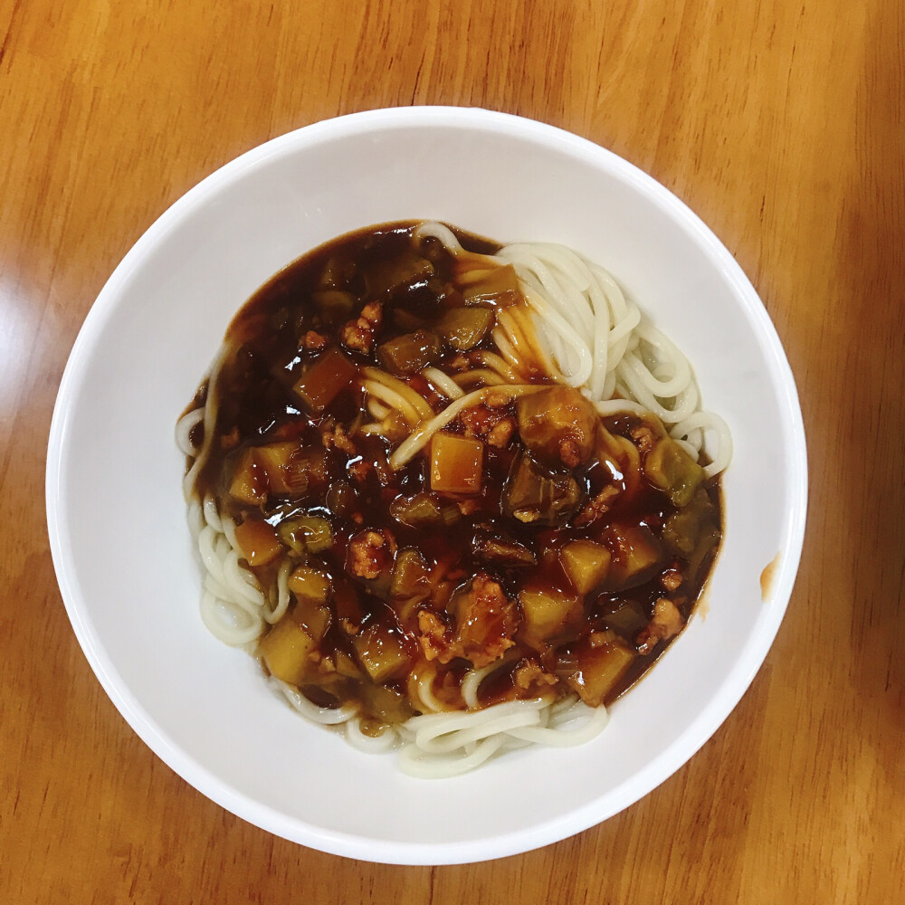 茄子面 食堂晚餐 美味