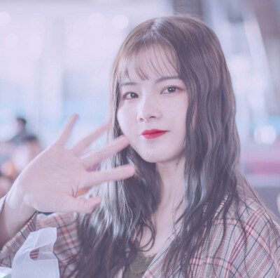 二传注明梁衫伯