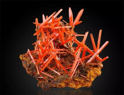 铬铅矿（crocoite）