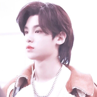 黄明昊/by宋软