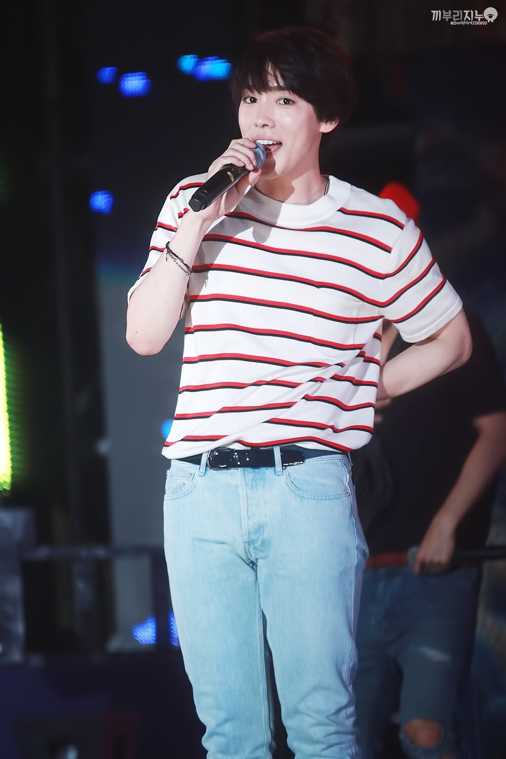 金秦禹 JINU
✵150813 海云台海水浴场50周年纪念演唱会“SUMMER FESTIVAL”✵
✨ⓌⒾⓃⓃⒺⓇ✨