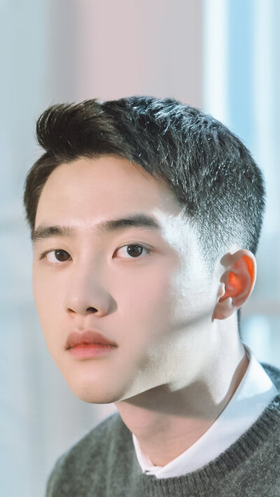 D.O. 都暻秀 cr：jjintomato