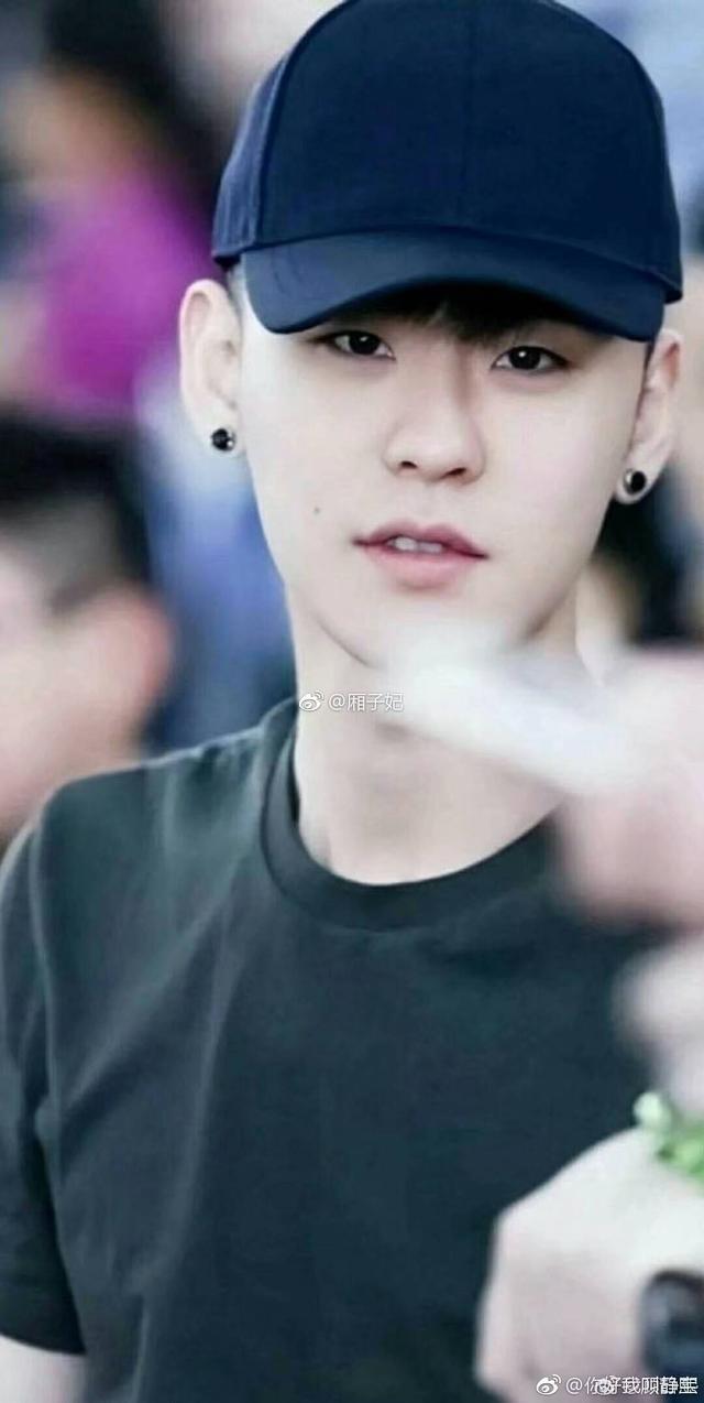 张云雷 私服
