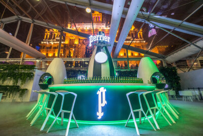 #PerrierX设计上海2019#三度联手，带来全新Perrier Space Art’venture星奇空间站！Perrier“灵感号”火箭现场发射，“灵感•涌现”互动装置重现星际。与知名酒吧#Atelier#合作带来太空首家星球餐厅，特色美食与限量…