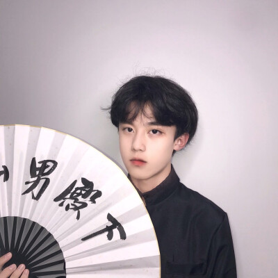 男生头像 二转注明文清