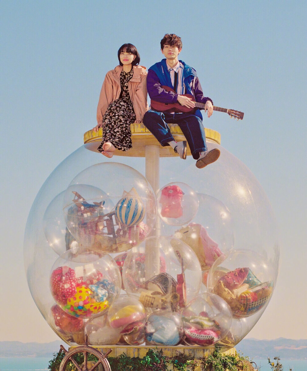 小松菜奈 × 菅田将晖 | niko and…KEY VISUAL 2019 SPRING浪漫春日里的甜甜童话气息，苏打和Nana的神仙同框