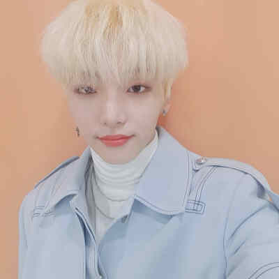 ONEUS 李抒澔/SEO HO
cr.official_oneus