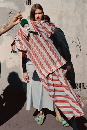 Carven 2018 早春度假系列lookbook