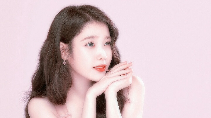 IU