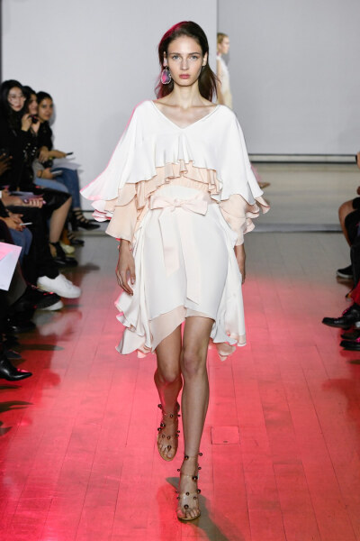 Huishan Zhang 2019 春夏高级成衣