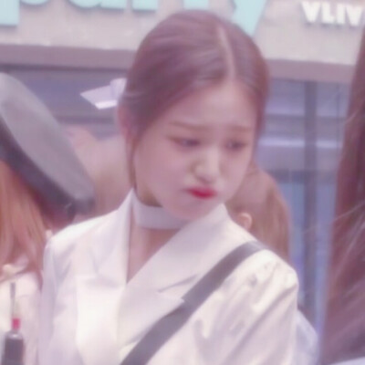 张员瑛 张元英头像