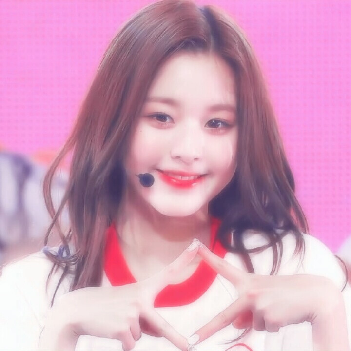 张员瑛 张元英头像