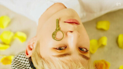 ≮EXO≯金珉锡.
二传收藏注明顾七欢.