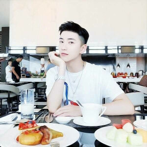 可以帮忙加名字★