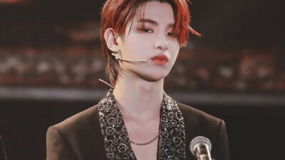 黄明昊.二传标明Y-瑾凉