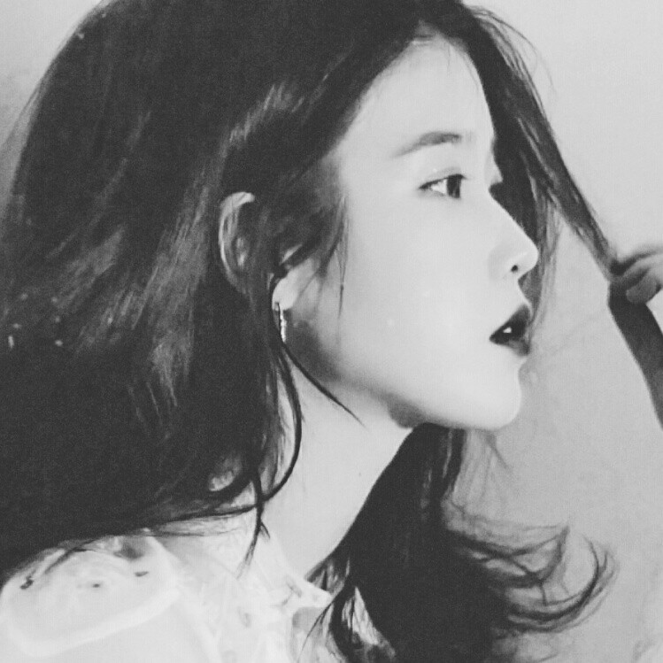 你已山清
我沉酒里