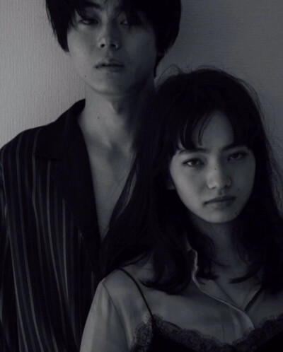 菅田将暉 x 小松菜奈 ​​​​. ​​​