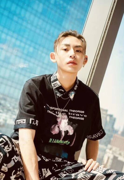 小鬼青春的花路