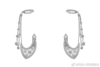 英国珠宝商Garrard推出的新一季珠宝系列——「Muse」，致敬20世纪初的英国王后、乔治五世的母亲Queen Alexandra。新作共由3个系列构成「Filigree」，「Signature Serpent」和「Starlight」，灵感来自王后的王冠、蛇…