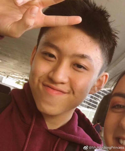 宝贝男孩Rich Brian