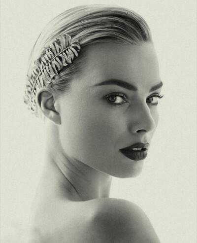 Margot Robbie for Harper’s Bazaar 