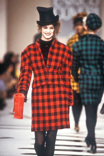 
Enrico Coveri RTW FW 1988 ​[/cp]