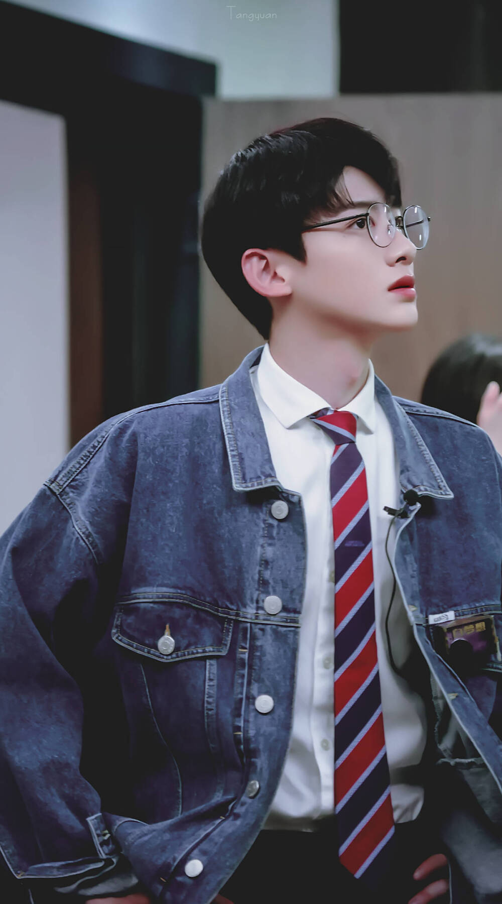 白敬亭明星大侦探