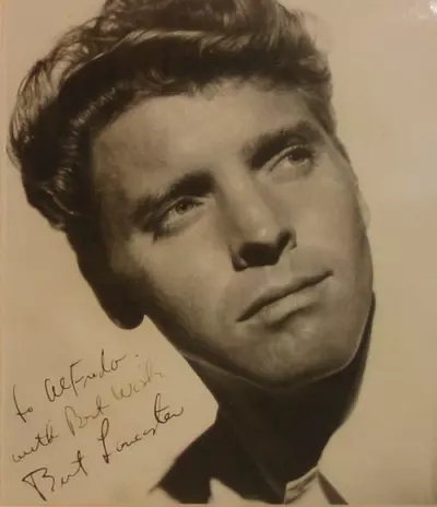 伯特兰卡斯特
Burt Lancaster 1913-1994年
《阿尔卡特兹的养鸟人》1963年第16届英国学院奖最佳外国男演员