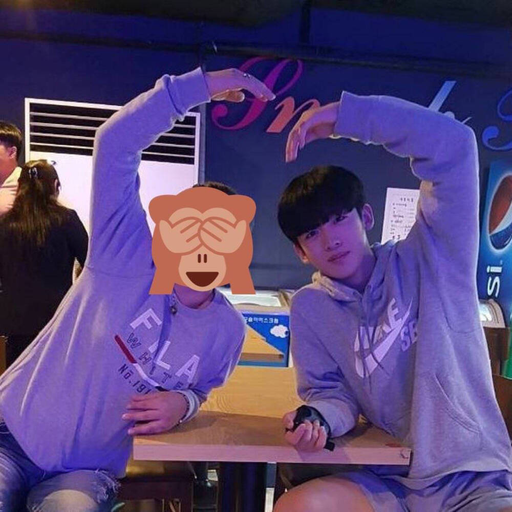 produceX101 金曜汉
ins：y_haa.n