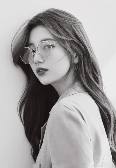 裴秀智Suzy