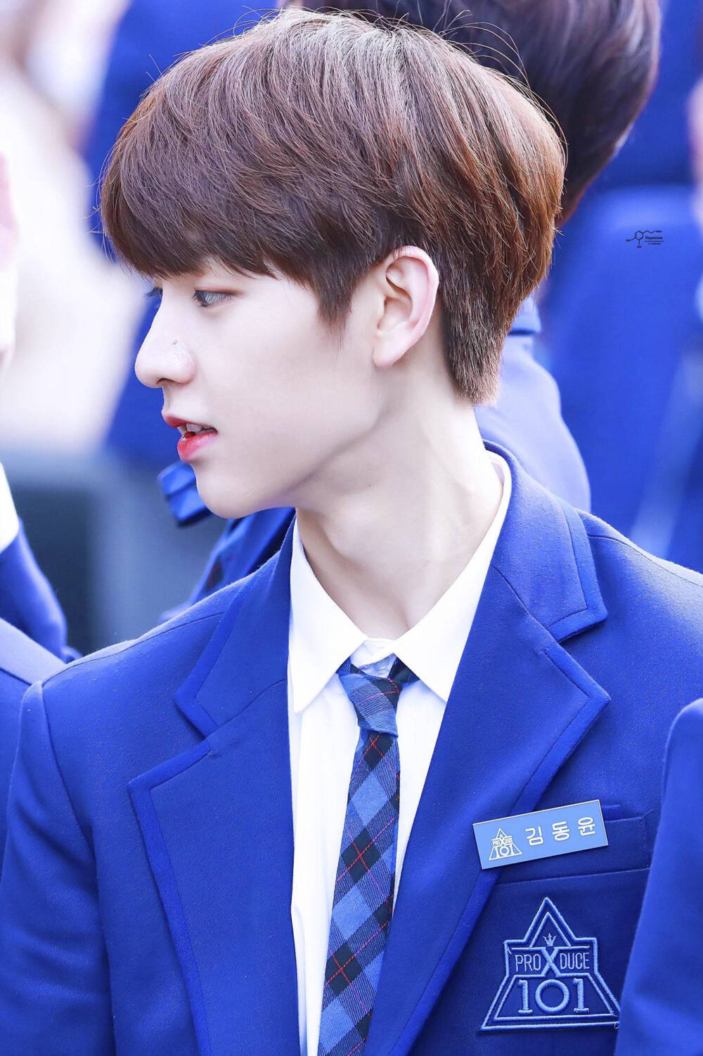 PRODUCE X 101
金东允 woollim
